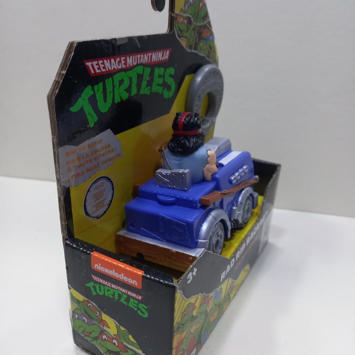 GENERICO - CARRO DE IMPULSO TORTUGAS NINJA CASEY JONES ESCALA 180