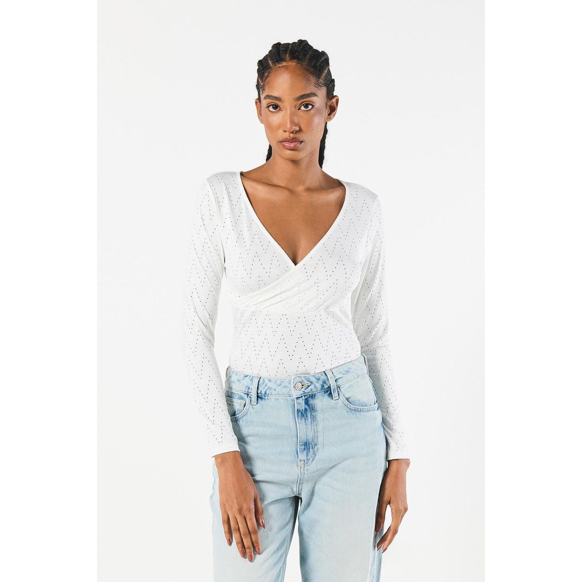 KOAJ - KOAJ Camiseta manga larga crema clara con escote cruzado Mujer