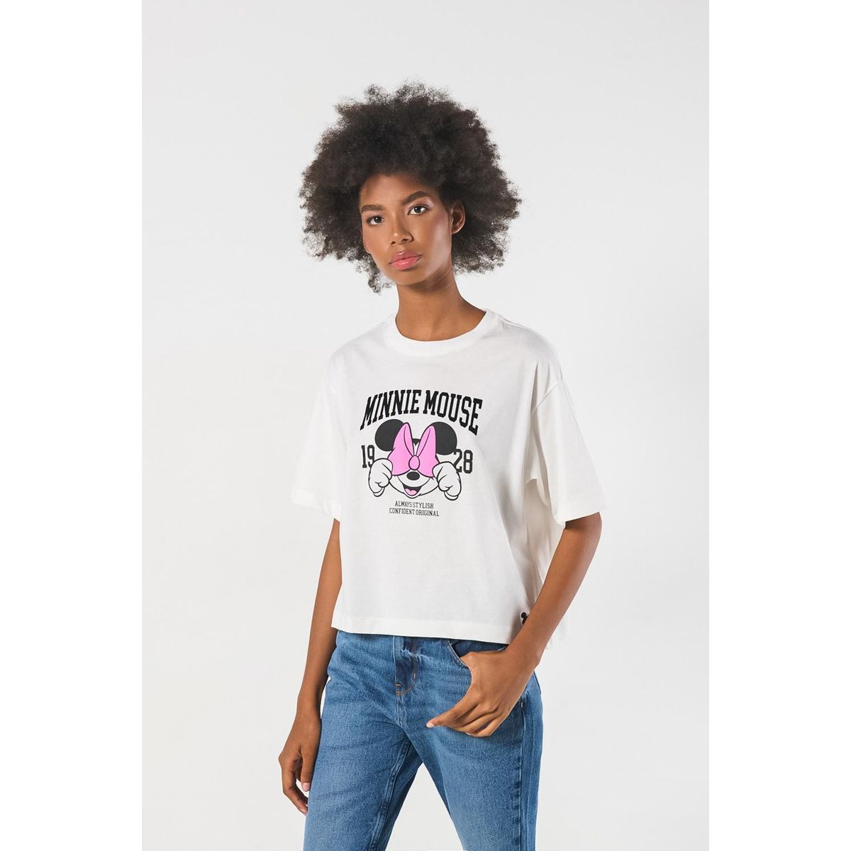 KOAJ - KOAJ Camiseta femenina oversize con arte en frente de Minnie Mujer