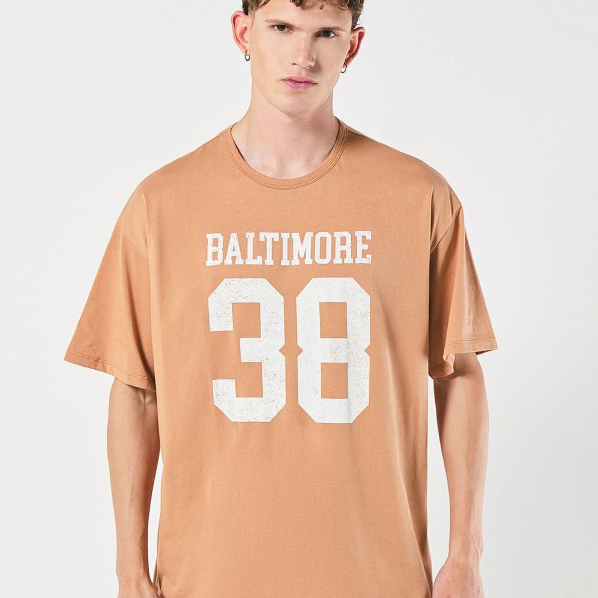 KOAJ - KOAJ Camiseta oversize salmón manga corta con arte college Hombre