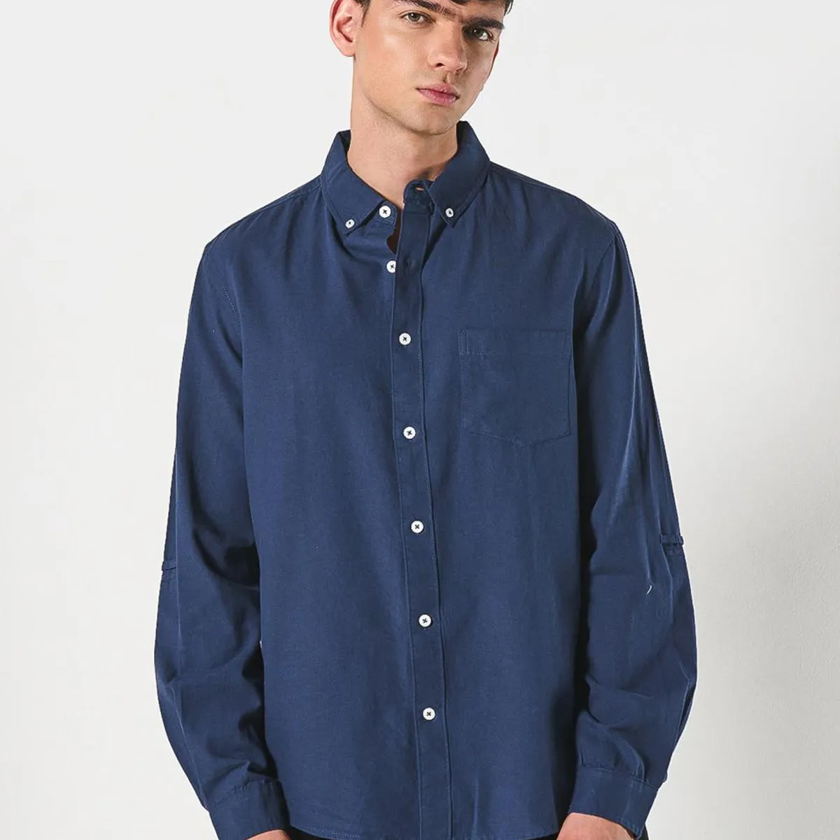 KOAJ - KOAJ Camisa cuello button down manga larga en slim fit Hombre