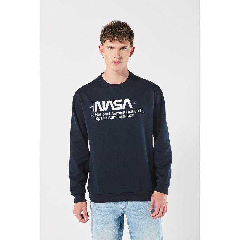 KOAJ - KOAJ Buzo cuello redondo con estampado en frente de Nasa. HOMBRE