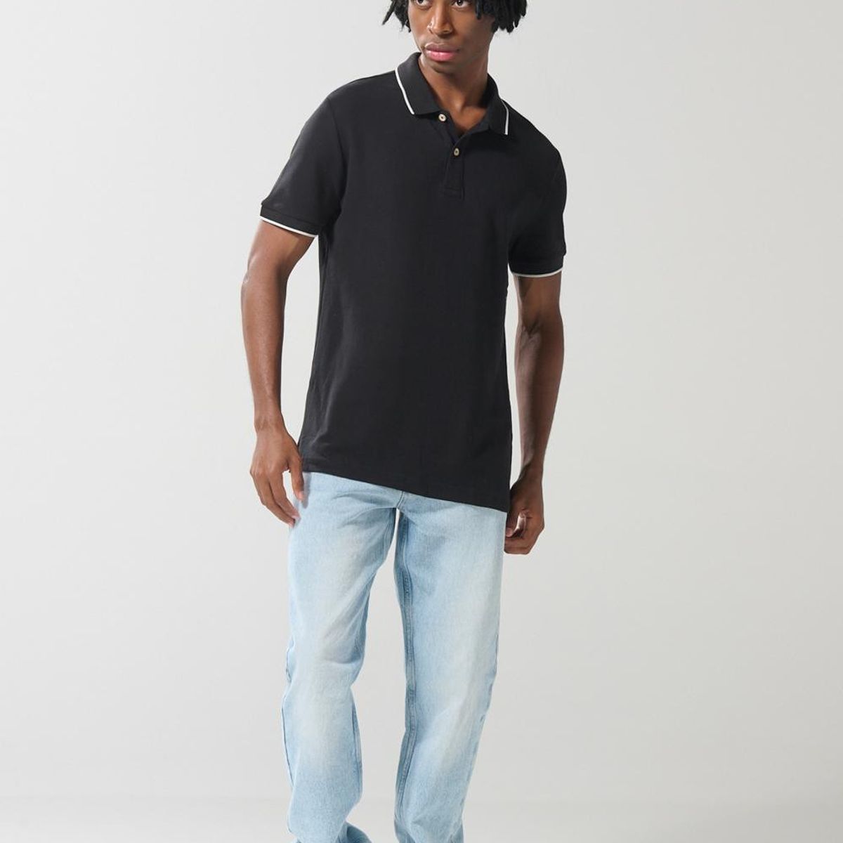 KOAJ - KOAJ Camiseta unicolor tipo polo con aberturas y manga corta Hombre