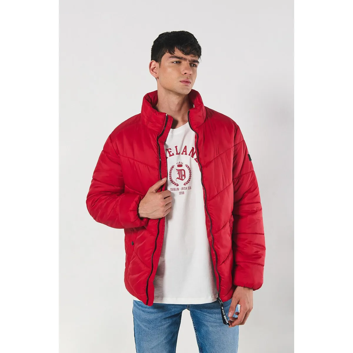 KOAJ - KOAJ Chaqueta unicolor con cuello alto acolchada y costuras Hombre