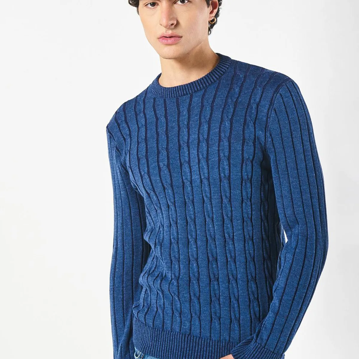 KOAJ - KOAJ Suéter tejido azul intenso cuello redondo con trenzas Hombre