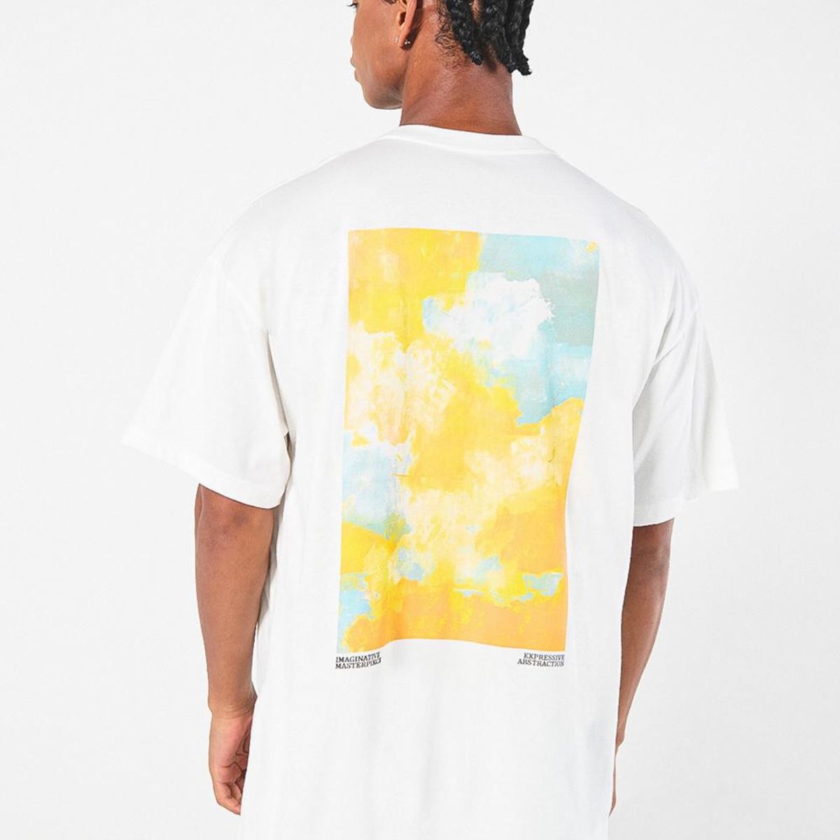 KOAJ - KOAJ Camiseta oversize crema con motivo artístico y cuello  Hombre