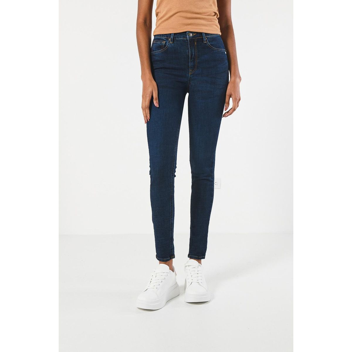KOAJ - KOAJ Jean para mujer, 5 bolsillos,  tiro alto, con pinzas en Mujer