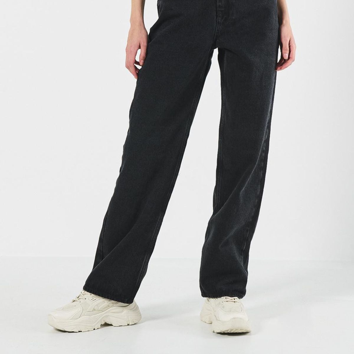 KOAJ - KOAJ Jean 90´S gris oscuro con bota recta y tiro alto Mujer