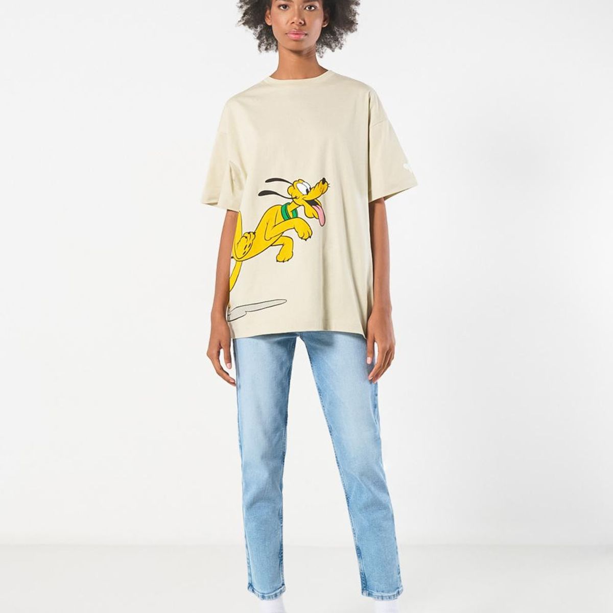 KOAJ - KOAJ Camiseta femenina fit super oversize manga corta, con e Mujer