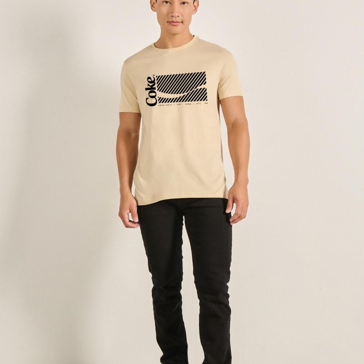 KOAJ - KOAJ Camiseta manga corta con estampado de Coca  Cola HOMBRE