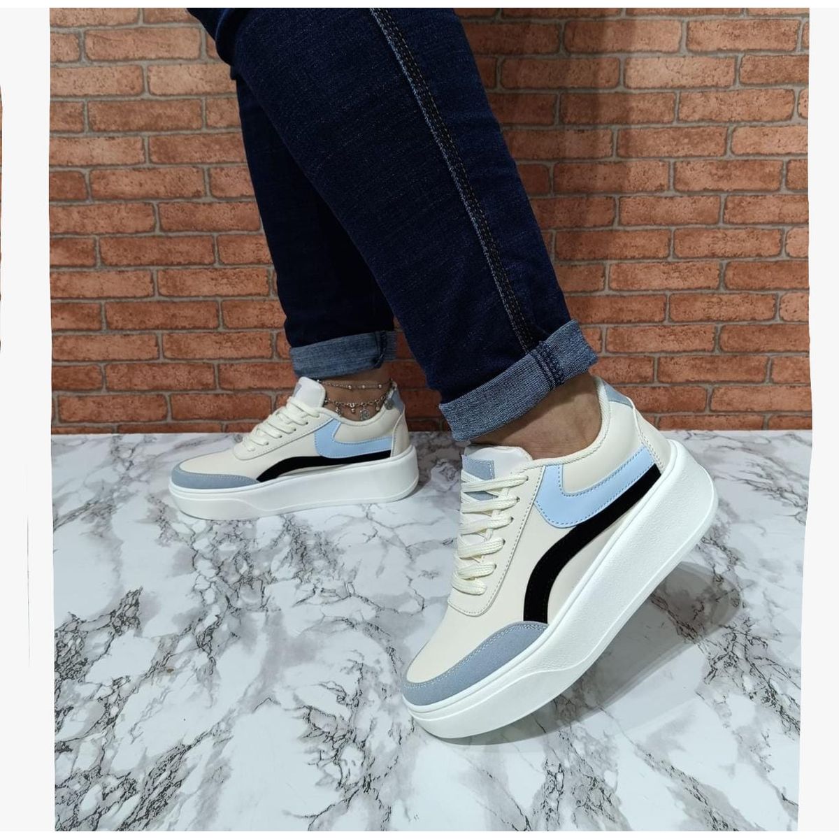 URBAN PLUS - TENIS PARA MUJER BEIGE