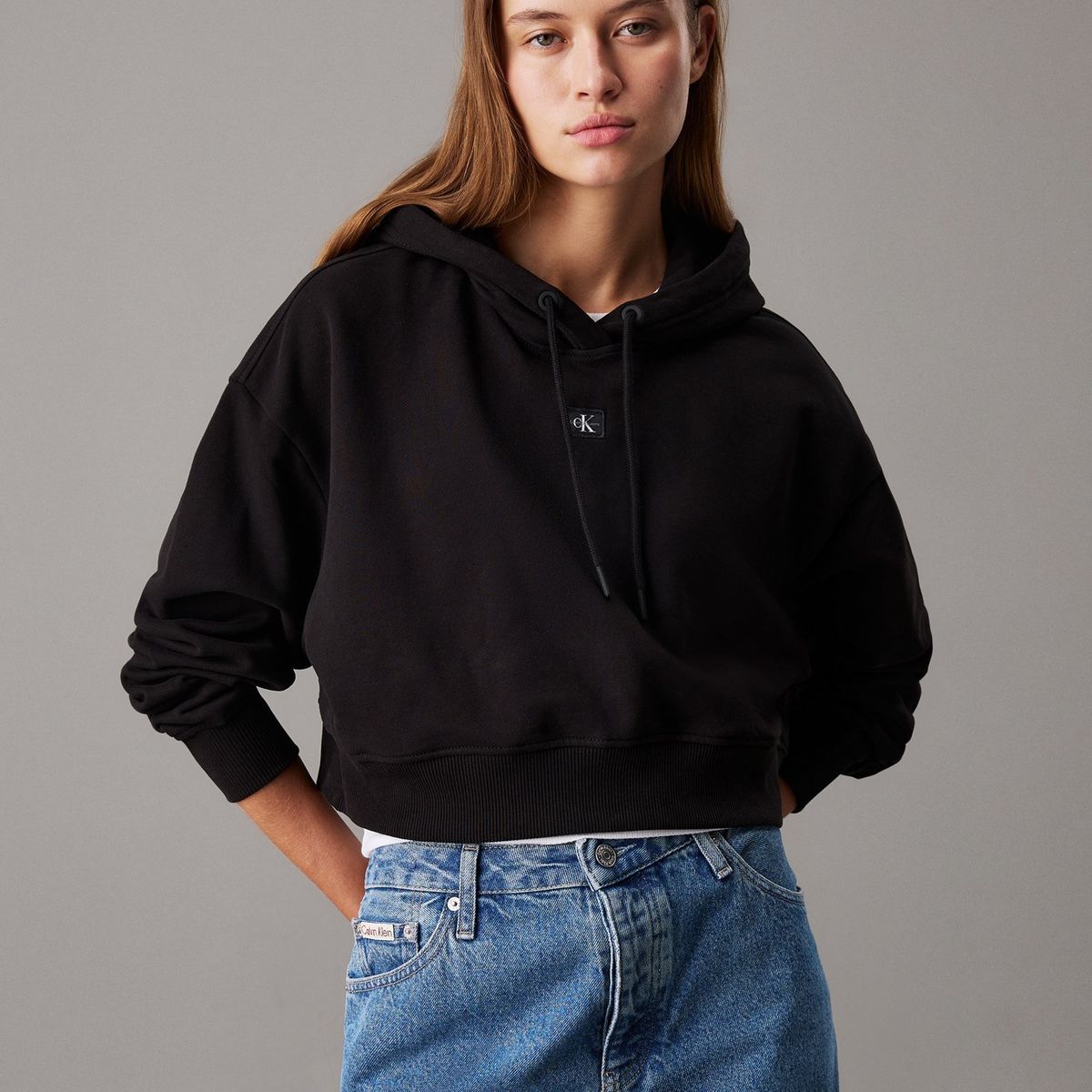 CALVIN KLEIN - Buzo negro boxy con capota de felpa de algodón Calvin Klein