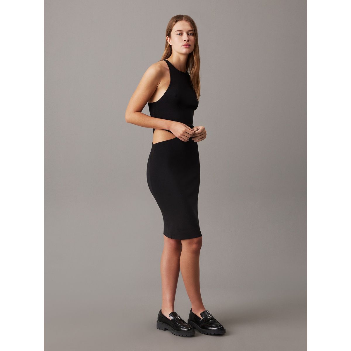 CALVIN KLEIN - Vestido negro de punto slim con corte Calvin Klein