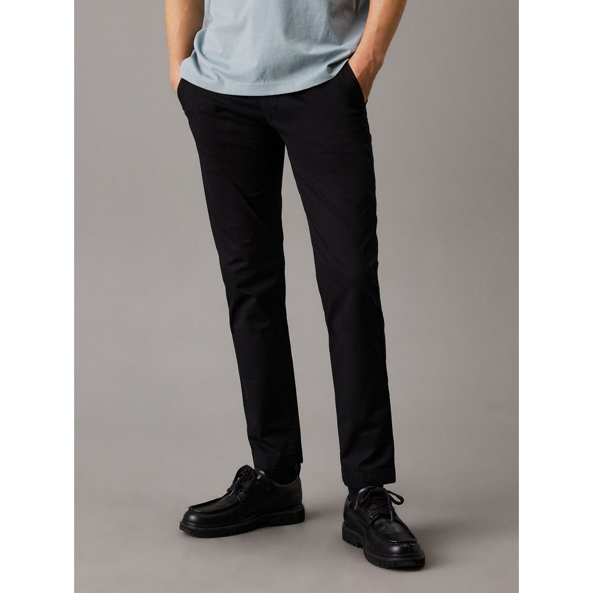 CALVIN KLEIN - Pantalones negro chinos tapered Calvin Klein