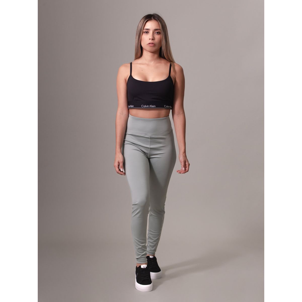 CALVIN KLEIN - Top Negro Deportivo De Bajo Impacto Calvin Klein