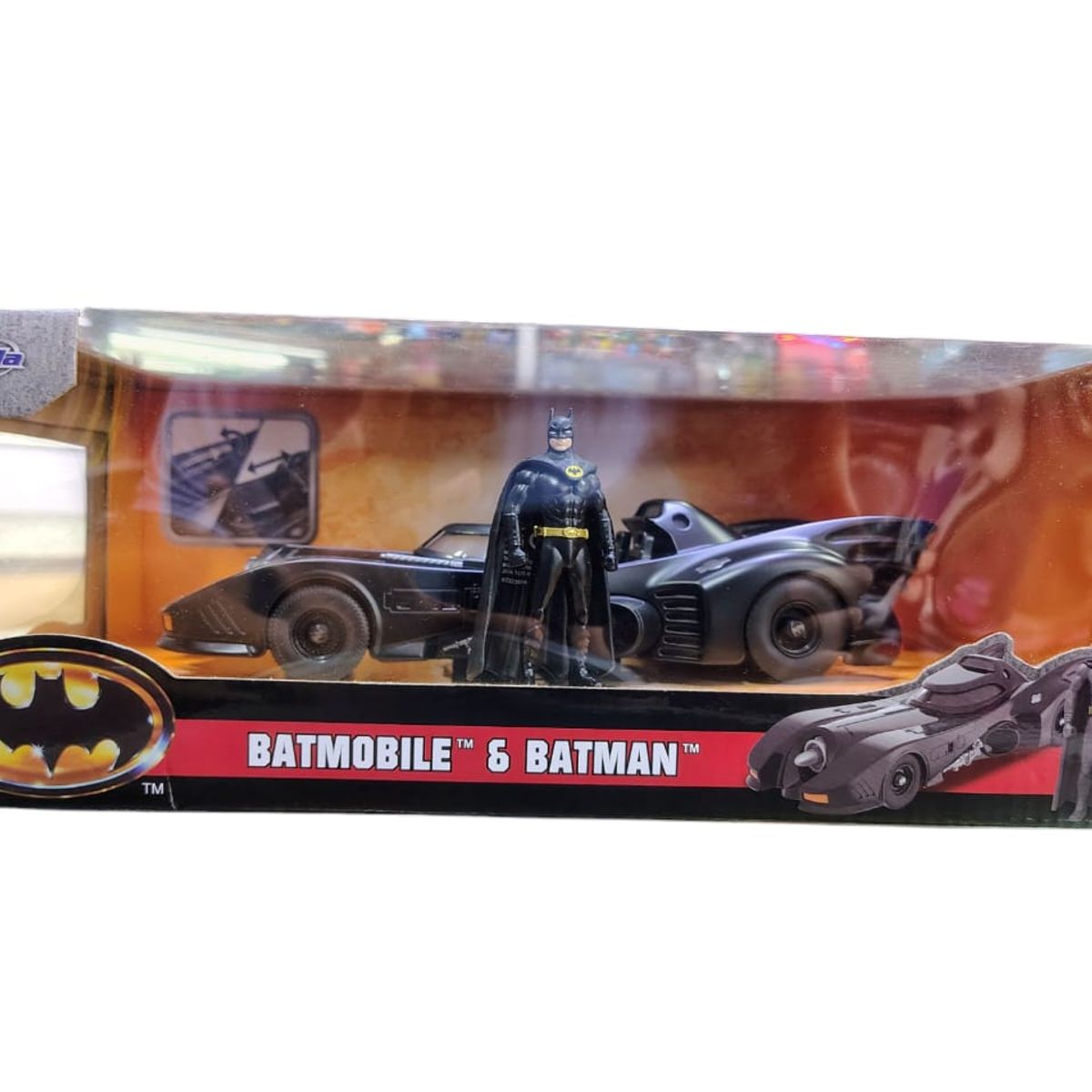 JADA TOYS - Carro Batimovil 1989 + Figura Batman Jada Escala 1/24  23 CM