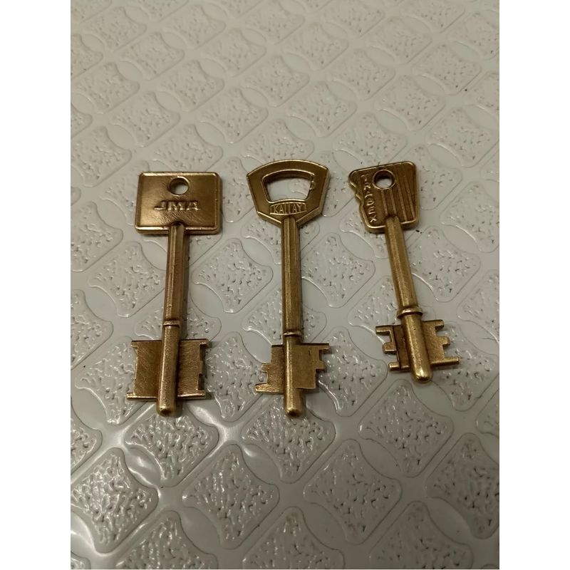 GENERICO - Llave Antigua De Seguridad Banco En Bronce Contramarcada