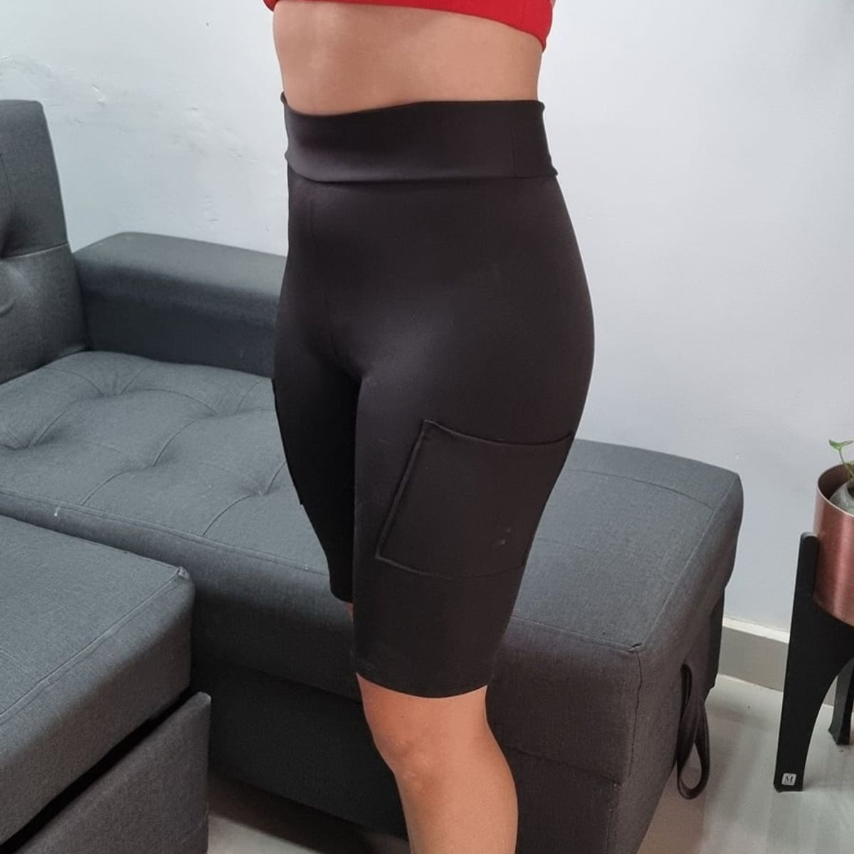 VIA7 - Biker largo talle medio alto con bolsillos muy comodo.