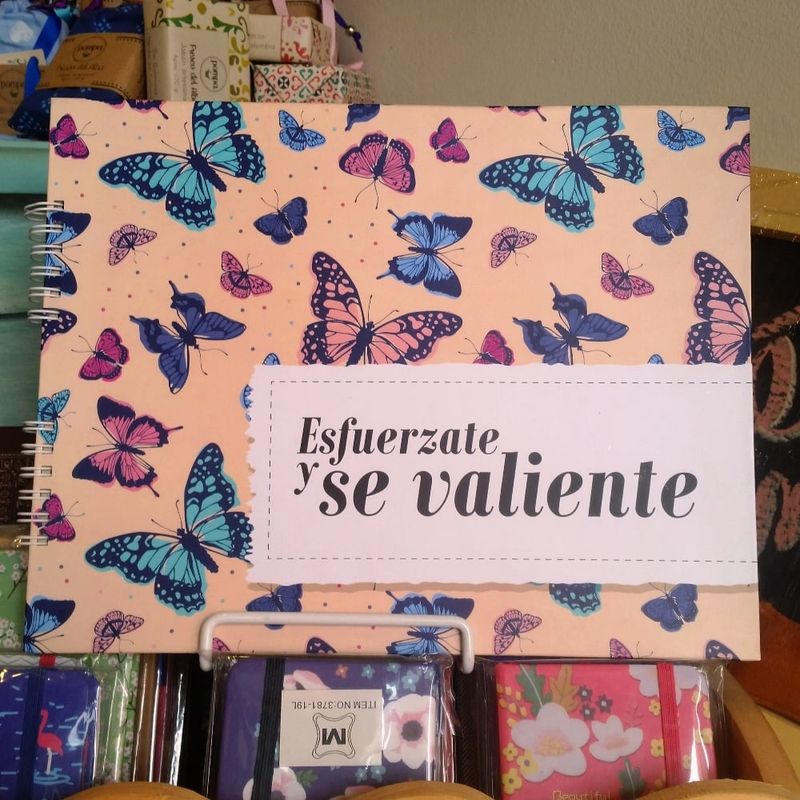 GENERICO - ALBUM PARA FOTOS ESFUERZATE Y SE VALIENTE