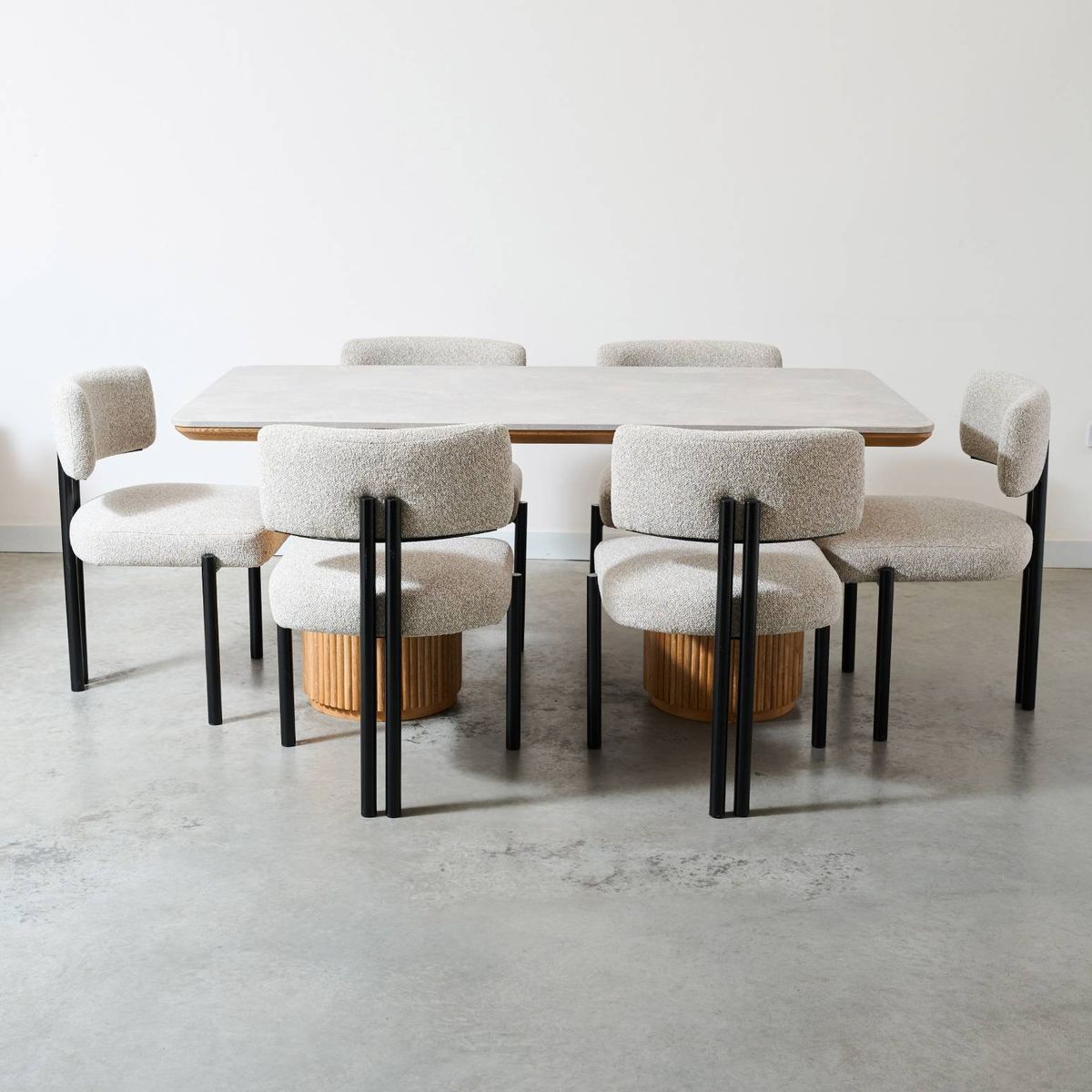 ENMADERA - Comedor Musgo en roble y plantilla en melamina