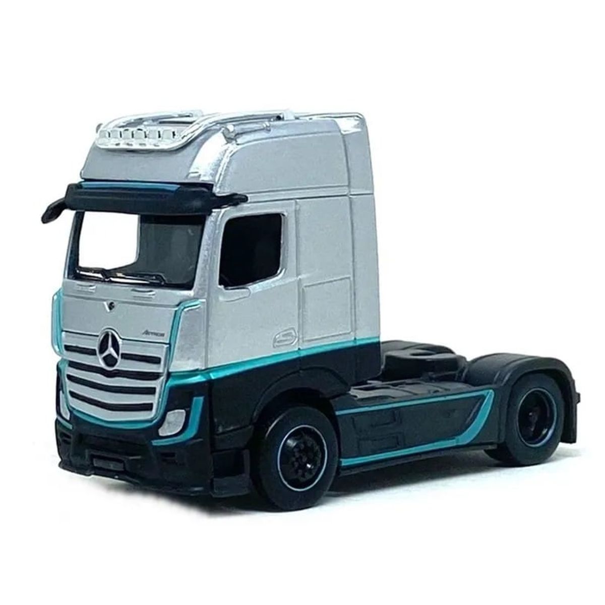 JUGANDO Y EDUCANDO - Camión Coleccionable Mercedes Benz Actros Escala 164