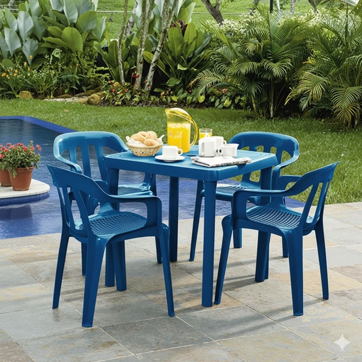 RIMAX - Mesa Caribe Rimax Cuadrada Color Azul Navy