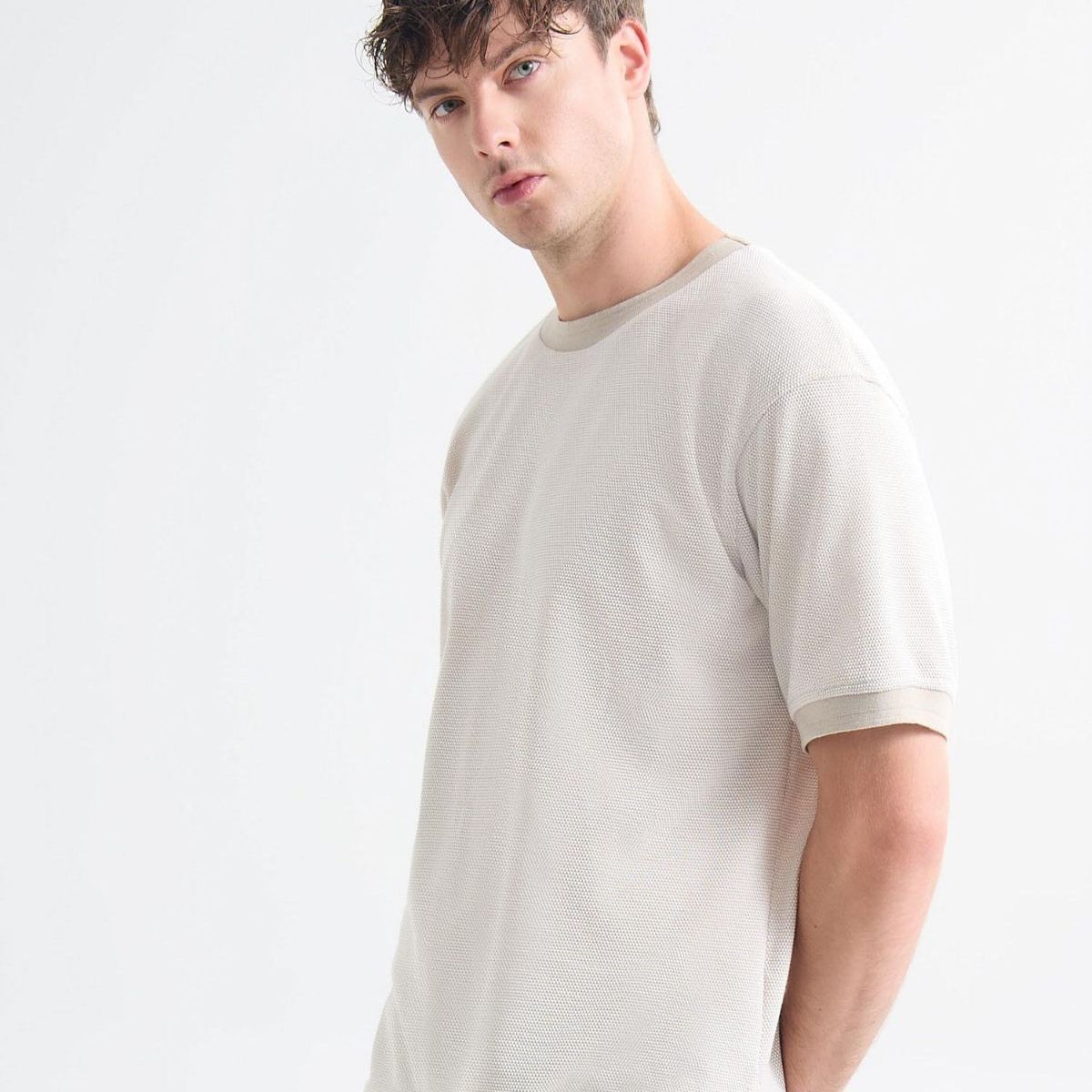 SEVEN SEVEN - Camiseta De Hombre  Color Crema Marca Seven Seven #45092696