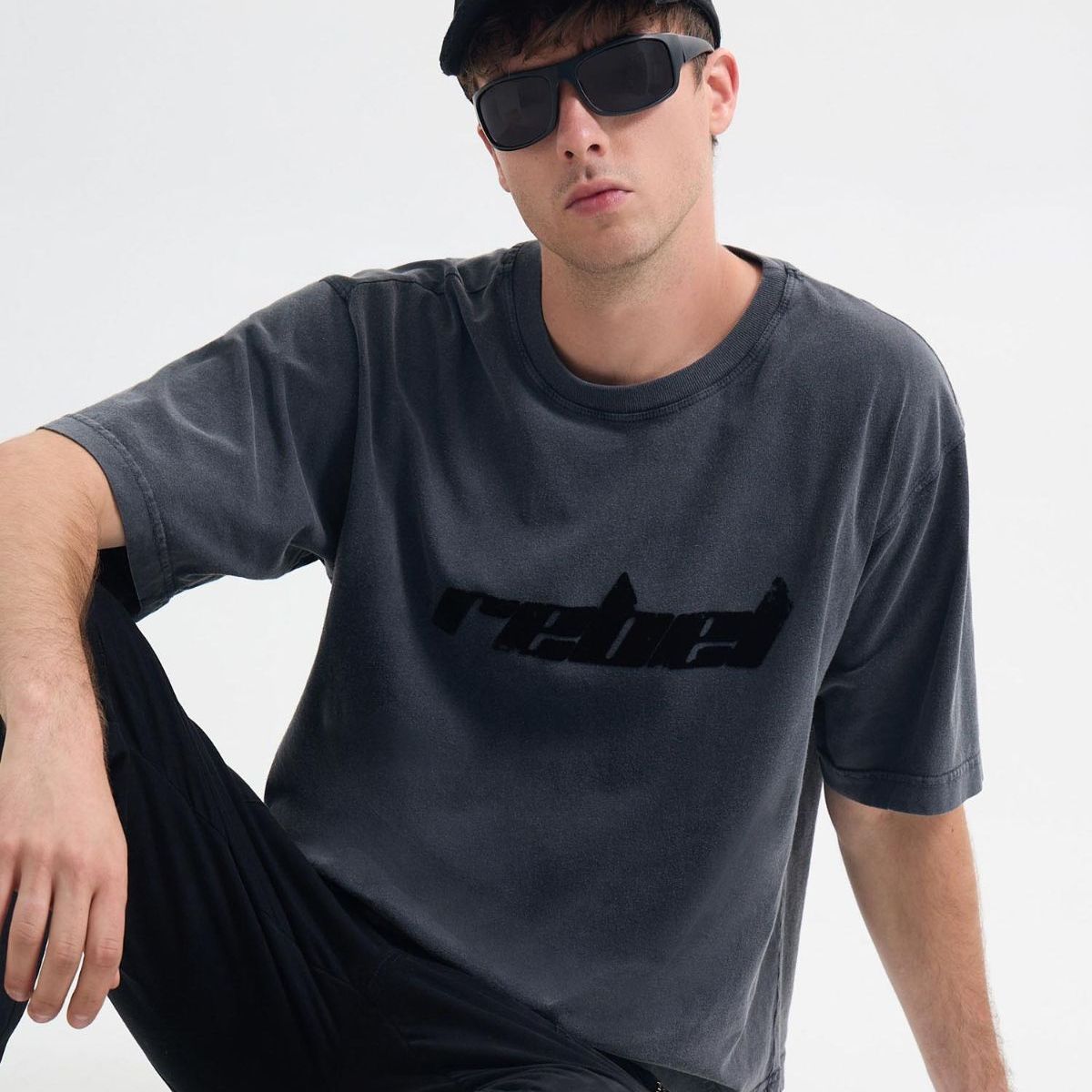 SEVEN SEVEN - Camiseta Estampada Con Desgastes  Para Hombre Gris Seven Seven