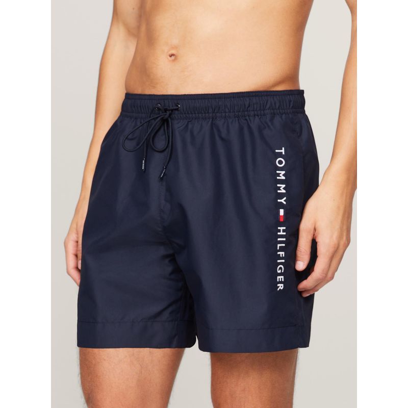 TOMMY HILFIGER - Traje azul de baño Original de medio largo con logo Tommy Hilfiger