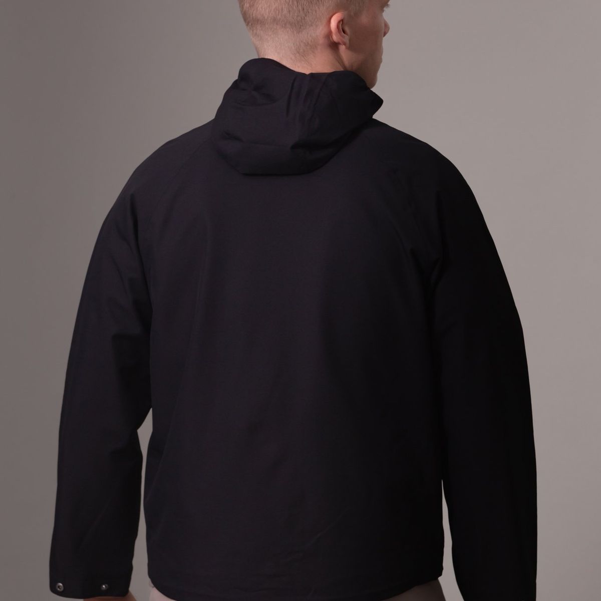 CALVIN KLEIN - Chaqueta negra sport essentials con capota Calvin Klein