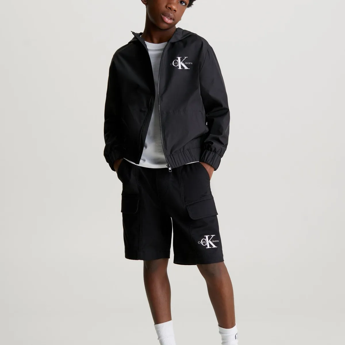 CALVIN KLEIN - Cortavientos Niño Negro Negro Essential Con Capota Calvin Klein