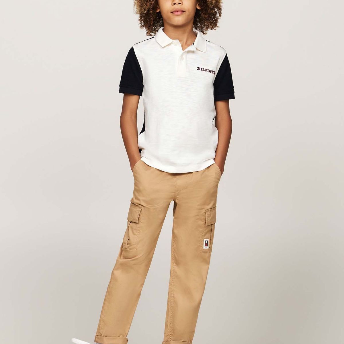 TOMMY HILFIGER - Polo De Corte Niño Corte Regular Con Diseño Colorblock Tommy Hilfiger