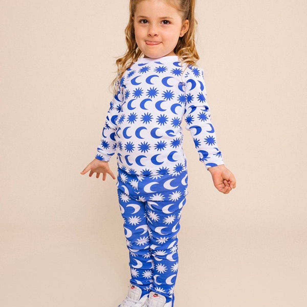 DOSOJOS - Pijama para niñas y niños en 100 algodón peruano estampado lunas