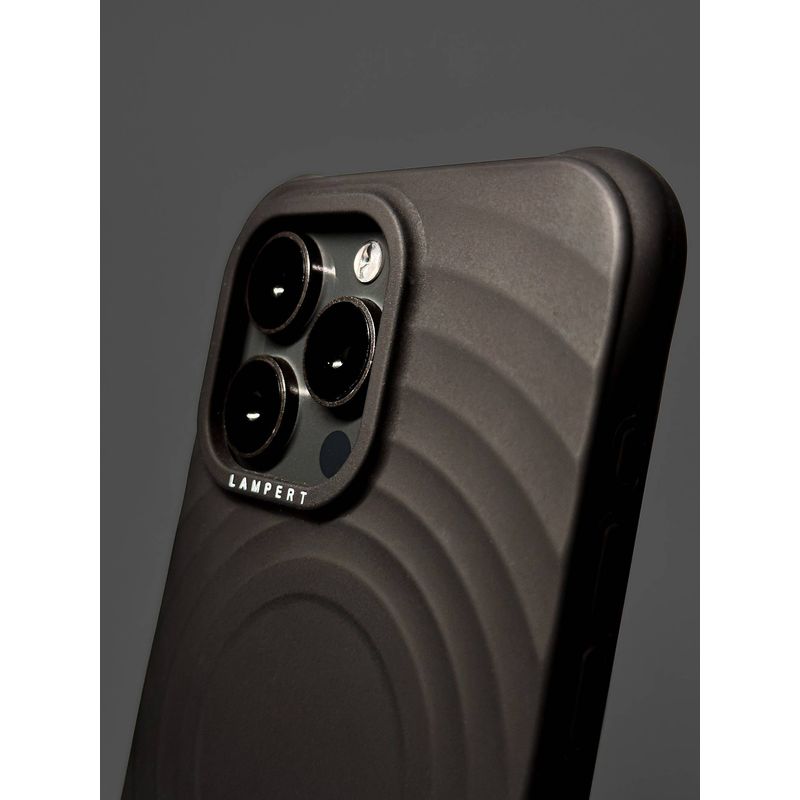 GENERICO - Ultra Safe Case Basic Black Para Iphone 13  Negro Con Magsafe