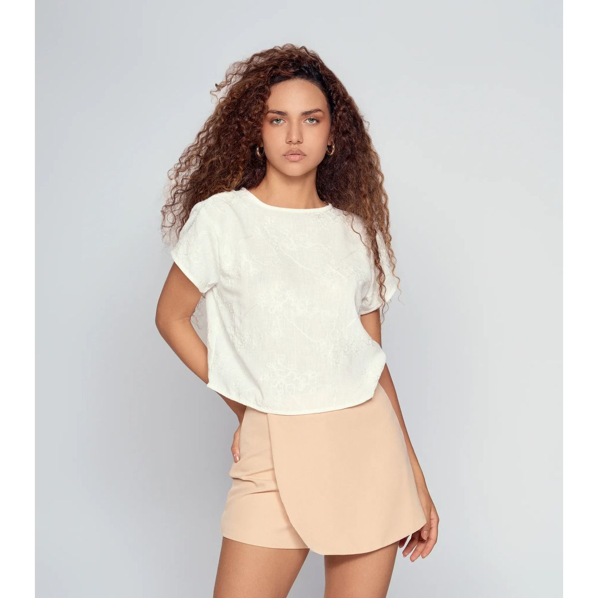 DEREK - Blusa En Ojalillo Para Mujer  Derek