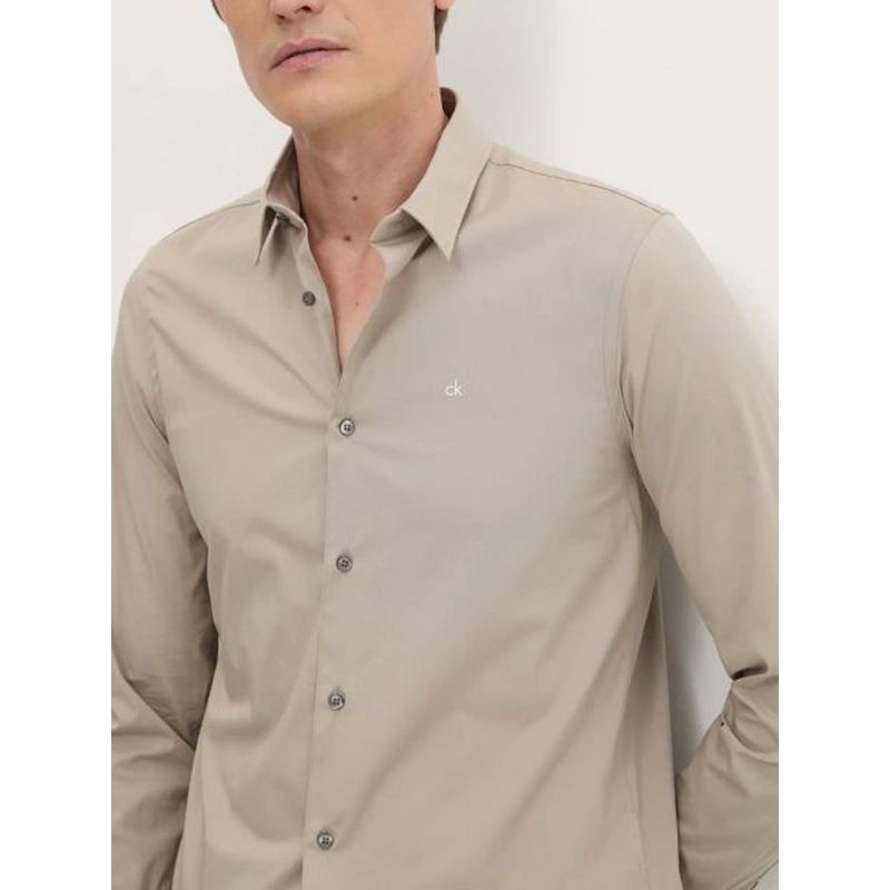 CALVIN KLEIN - Camisa beige slim de popelín elástico Calvin Klein