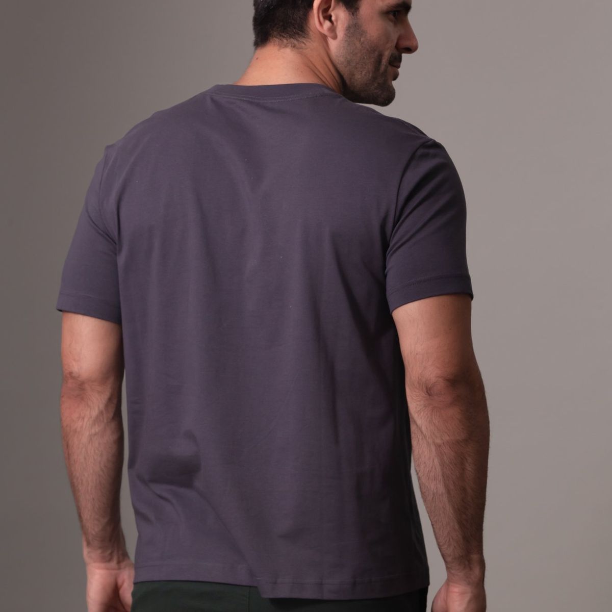 CALVIN KLEIN - Camiseta negra con gráfico de sello NYC Calvin Klein