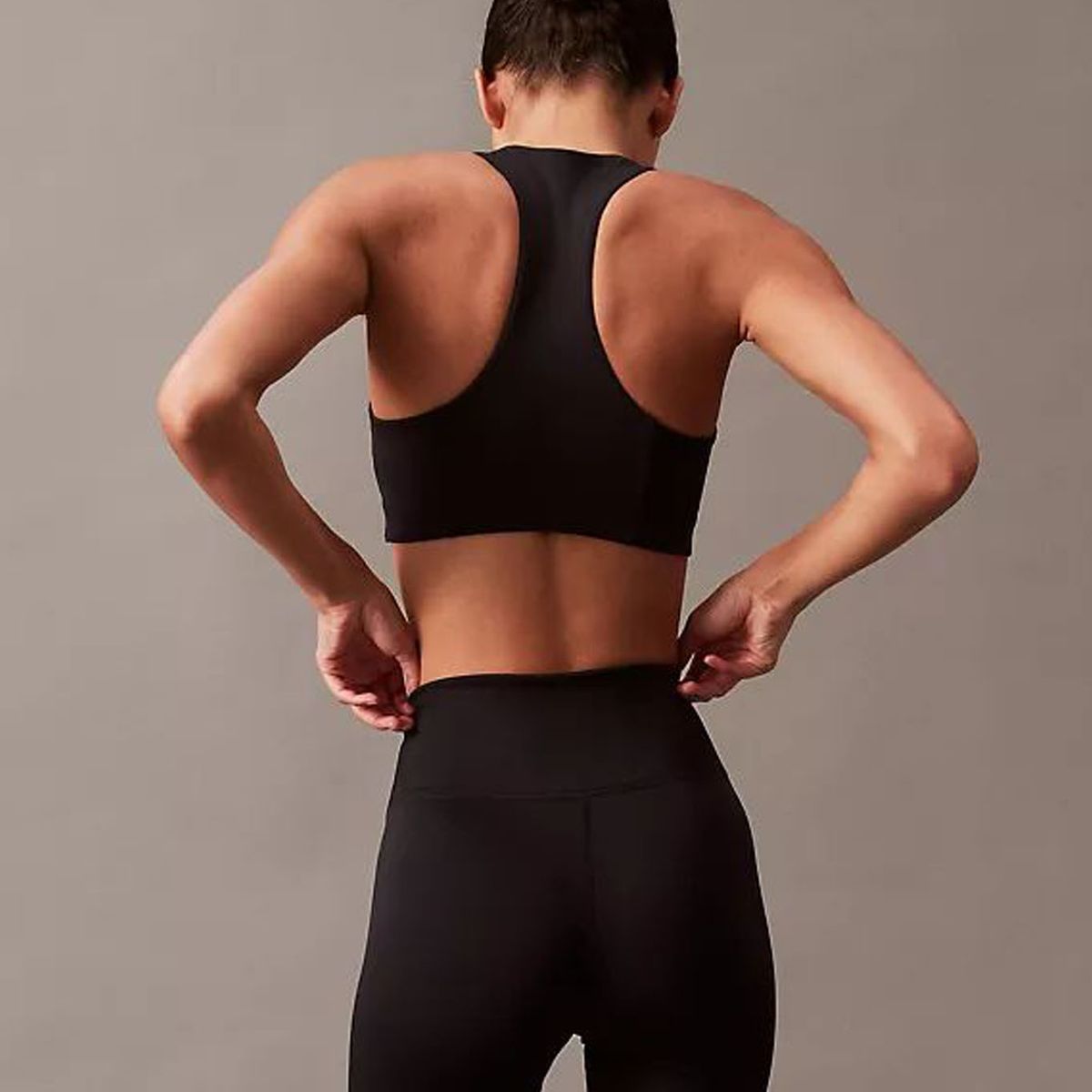 CALVIN KLEIN - Pantalóneta Negra Deportiva Con Logo Atonal Para Mujer Calvin Klein