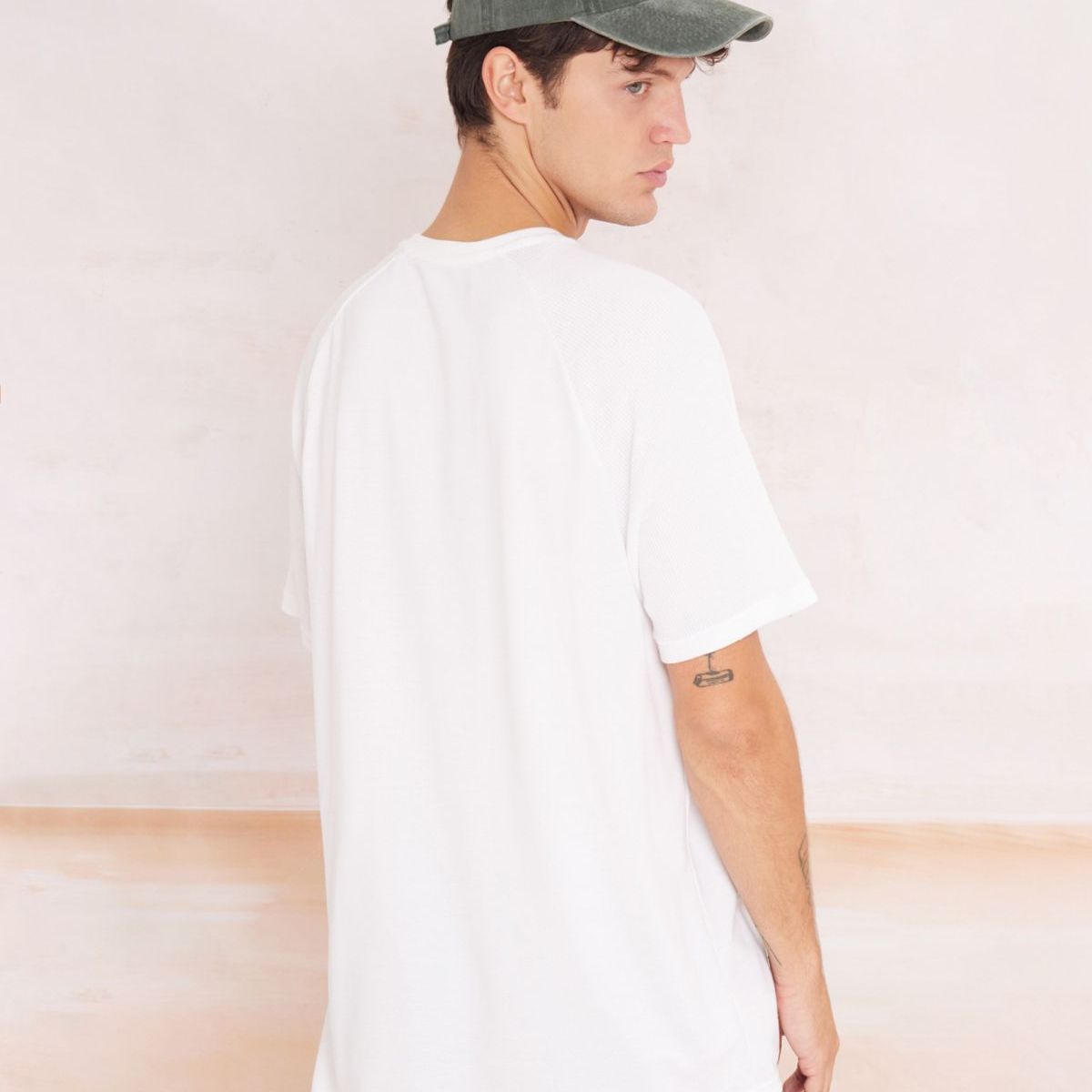 SEVEN SEVEN - Camiseta Manga Corta Texturizada  Para Hombre Crudo Seven Seven