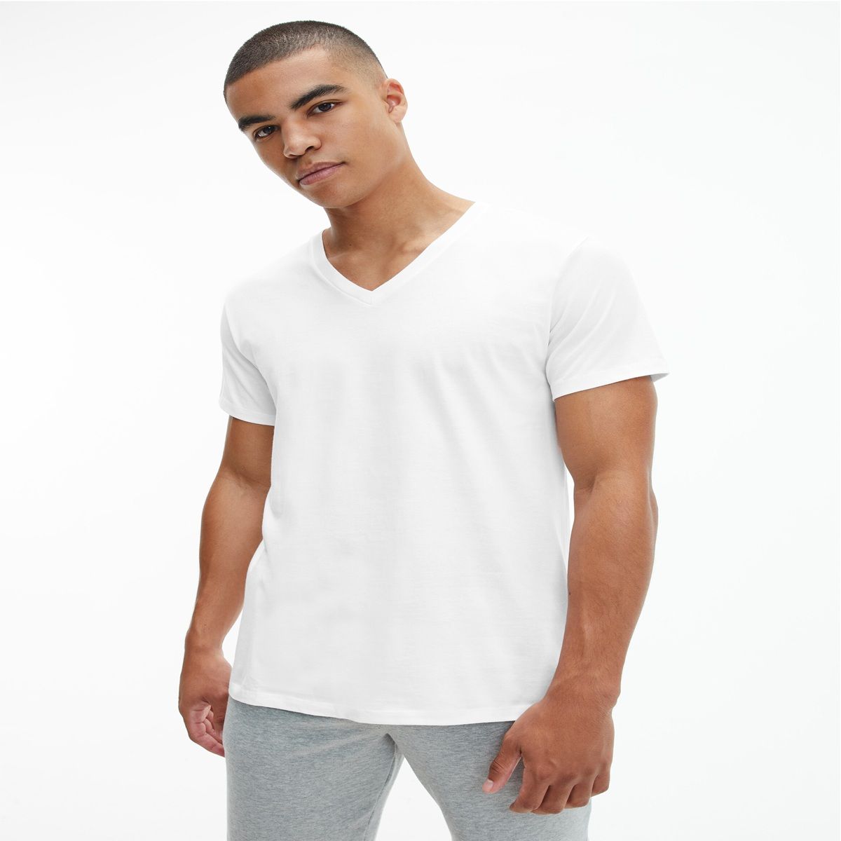 CALVIN KLEIN - Paquete De 3 Camisetas Blancas Cuello V Calvin Klein