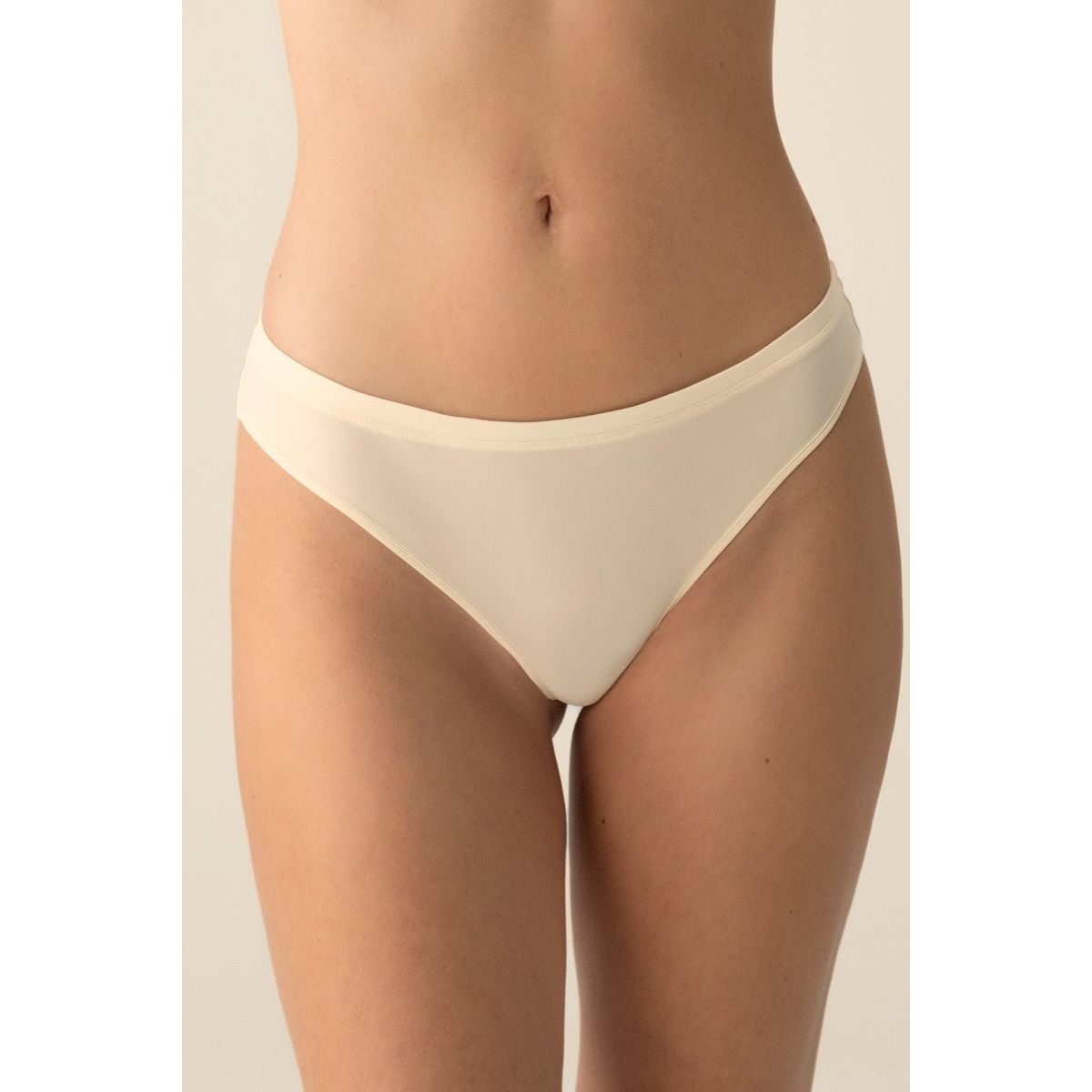TOUCHE LINGERIE - PANTY SEMIBRASILERO EN MICROFIBRA 0261052