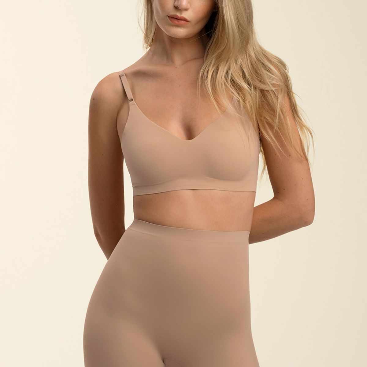 TOUCHE LINGERIE - Short tiro alto elaborado en microfibra extrasuave Ref2394P52