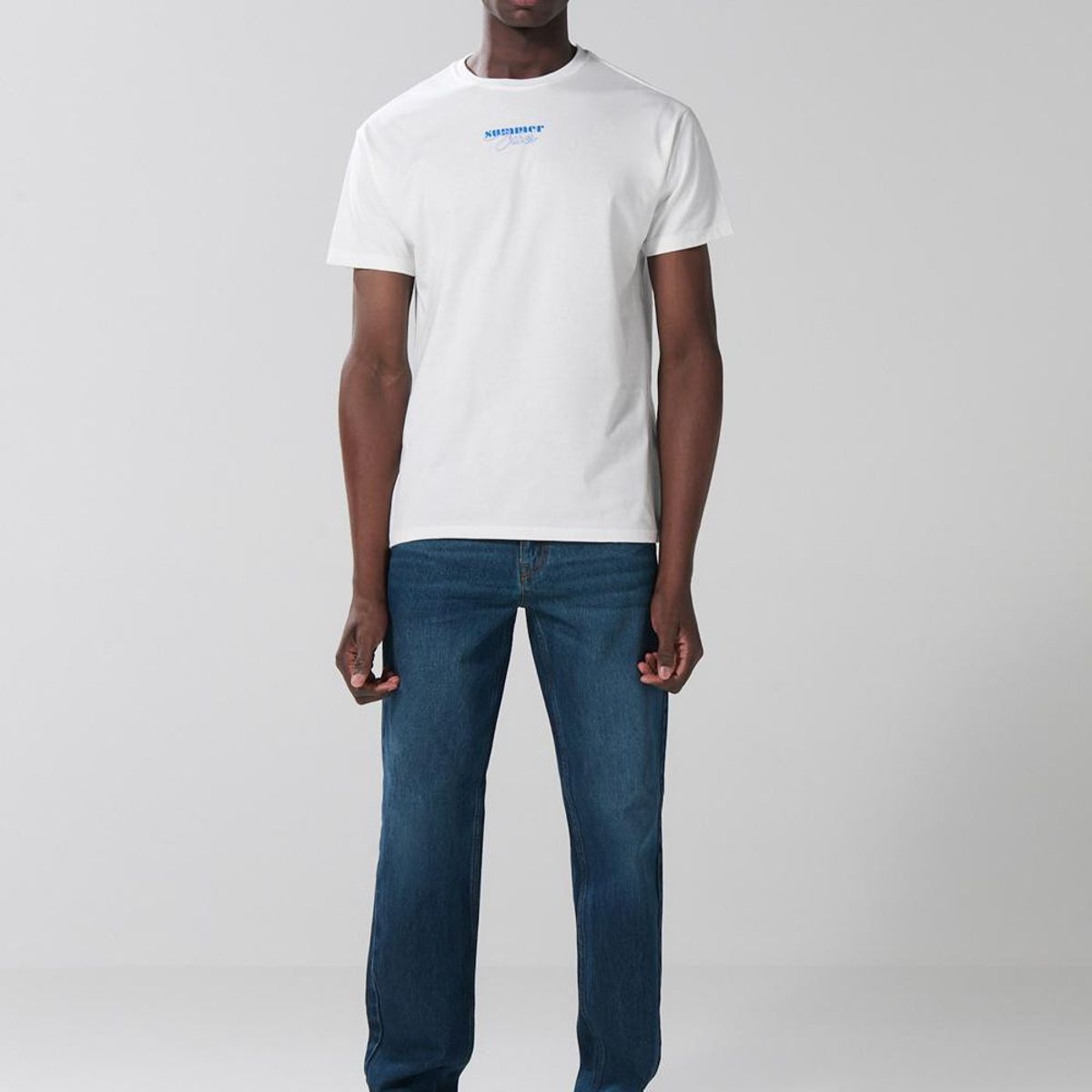 KOAJ - KOAJ Camiseta crema clara con manga corta y diseños de play Hombre