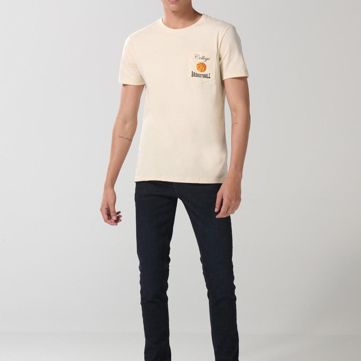 KOAJ - KOAJ Camiseta college kaki con manga corta y bo Hombre