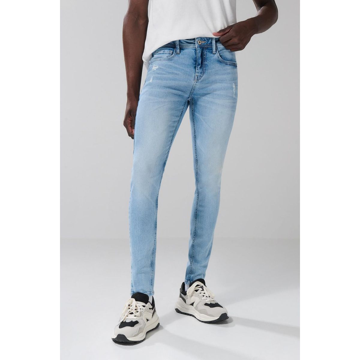 KOAJ - KOAJ Jean Super Skinny fit tiro bajo Hombre
