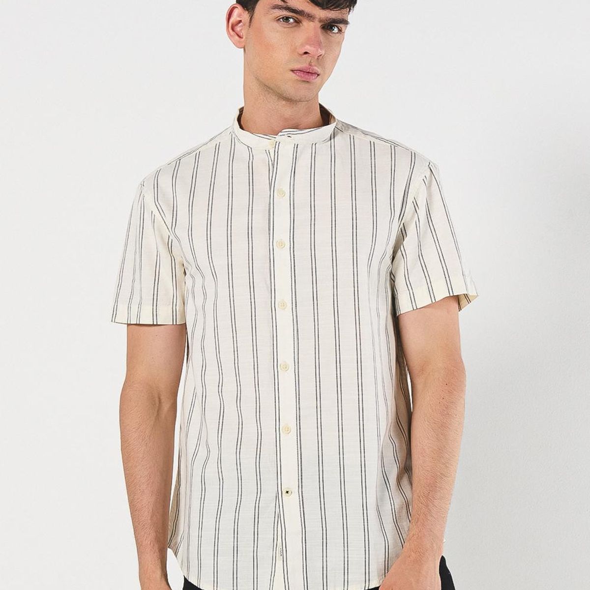 KOAJ - KOAJ Camisa a rayas unicolor en algodón con cuello nerú Hombre