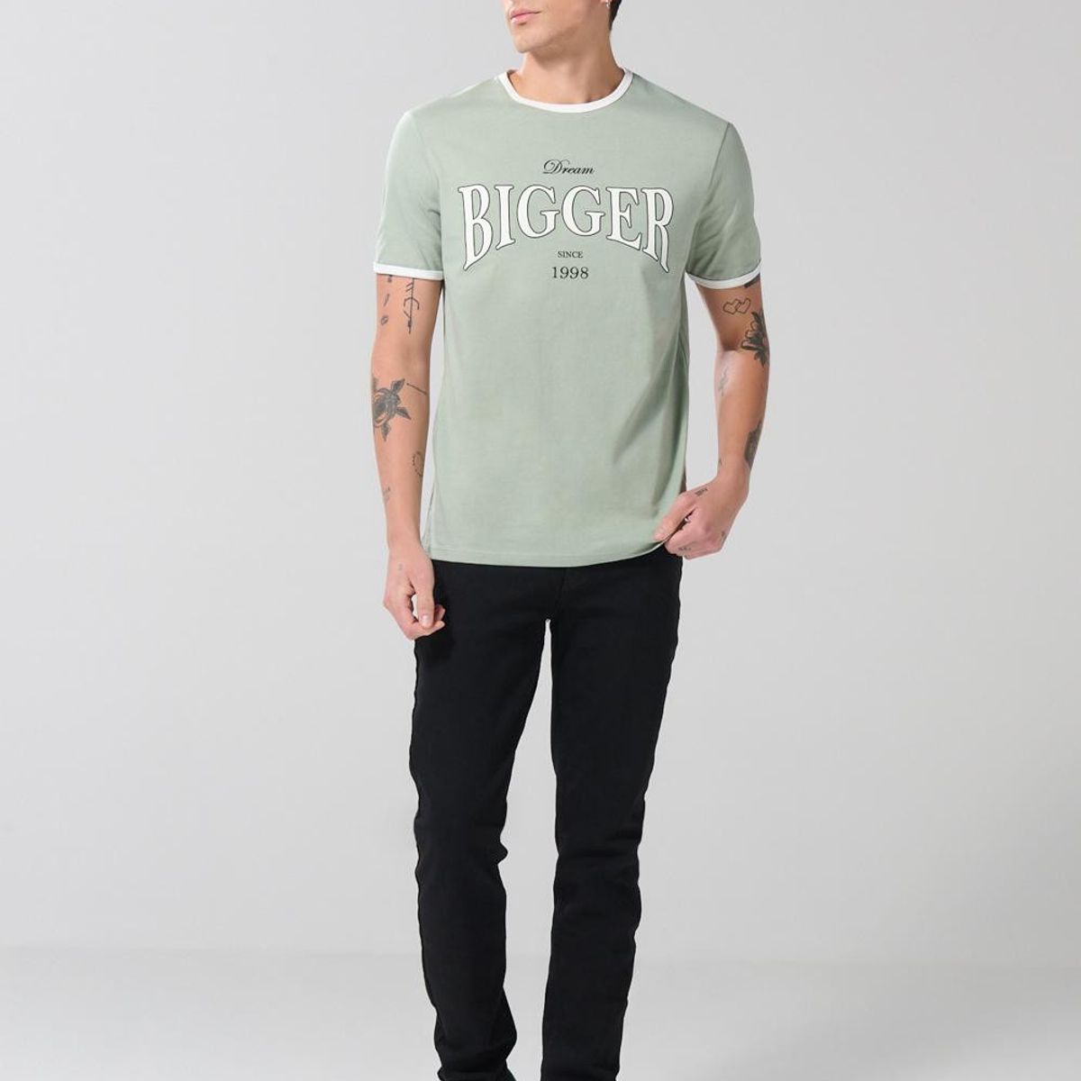 KOAJ - KOAJ Camiseta college verde clara con contrastes y manga co Hombre