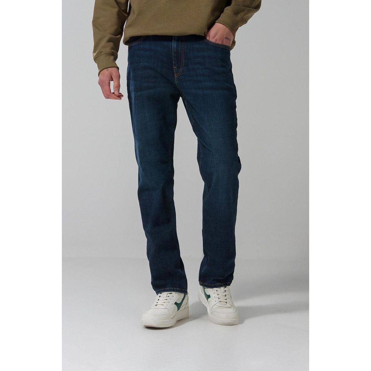 KOAJ - KOAJ Jean azul oscuro straight leg con bota recta y tiro baj Hombre