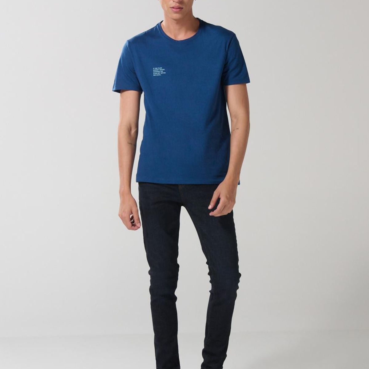 KOAJ - KOAJ Camiseta unicolor con texto minimalista y manga corta Hombre