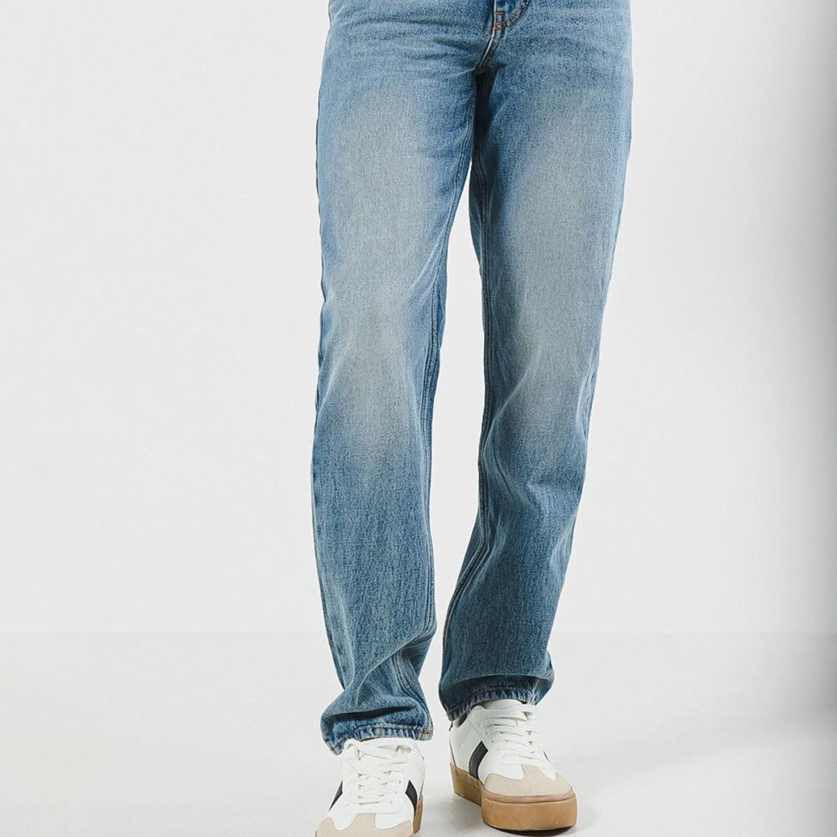 KOAJ - KOAJ Jean 90´S tiro bajo azul claro con desgastes y cremalle Hombre